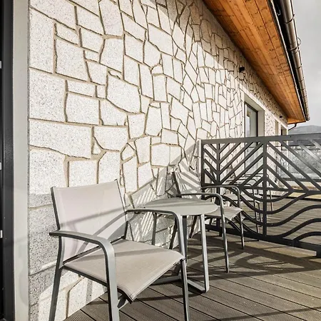 Vacationclub Hill B217 * Сосновка